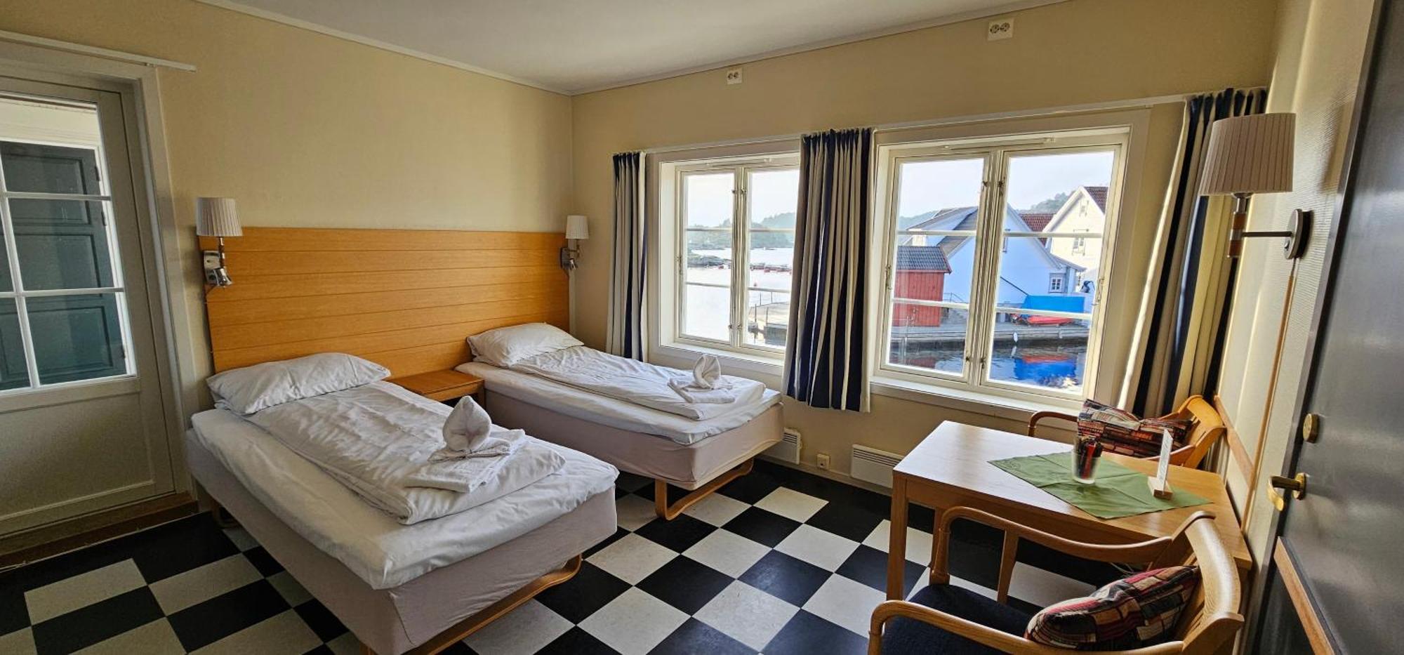 Hotel Lyngørporten Gjeving Eksteriør billede
